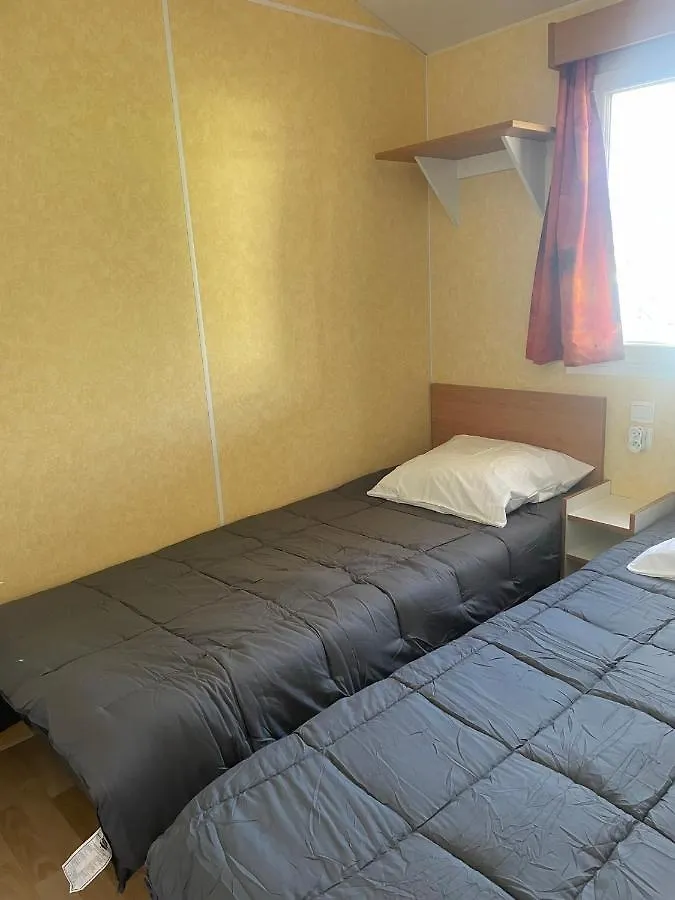 Mobil-Home Au Bord De L'Eau Feins Frankreich